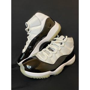 Jordan 11 Retro Concord size 10.5
